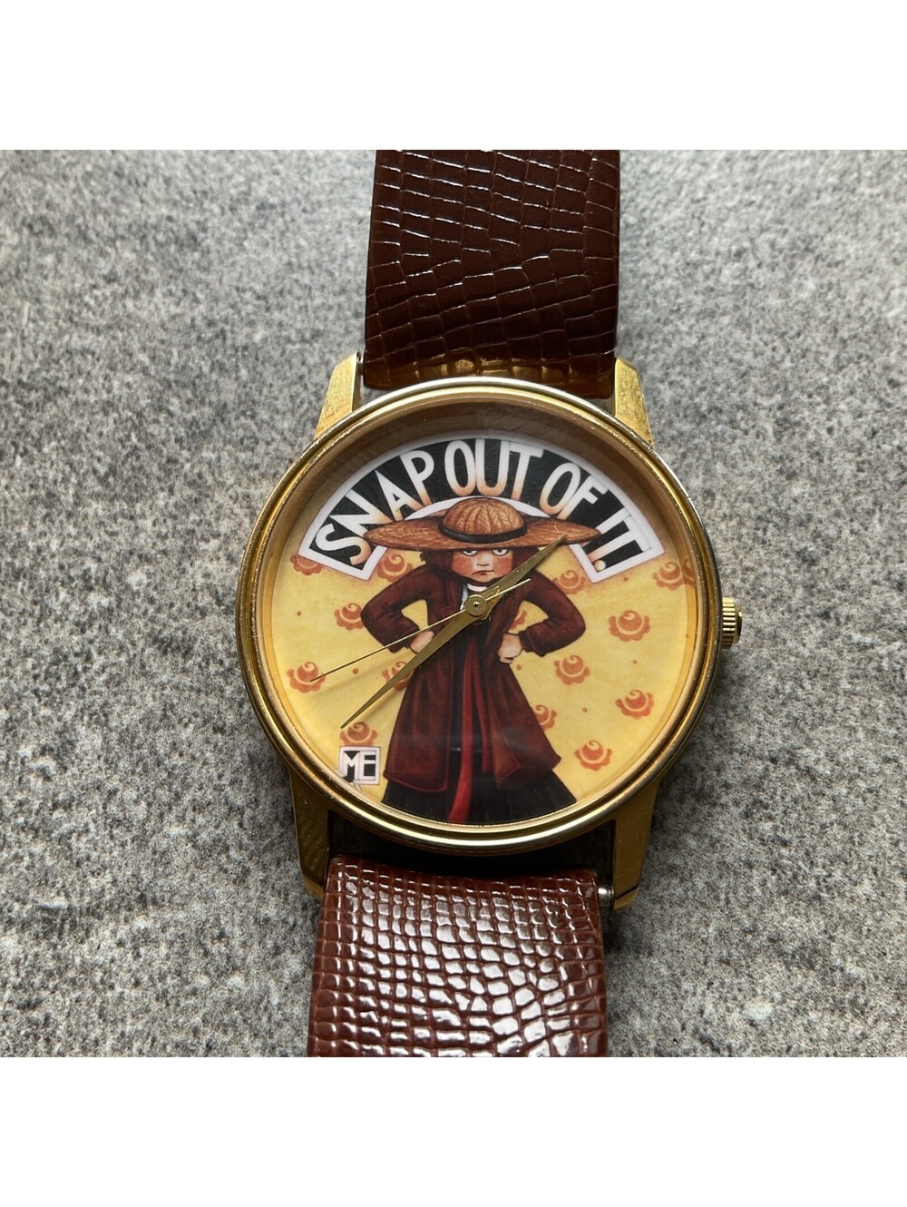 Vintage “Snap Out of It” Quartz Womens Watch 32mm Gold Tone Case Leather Band K